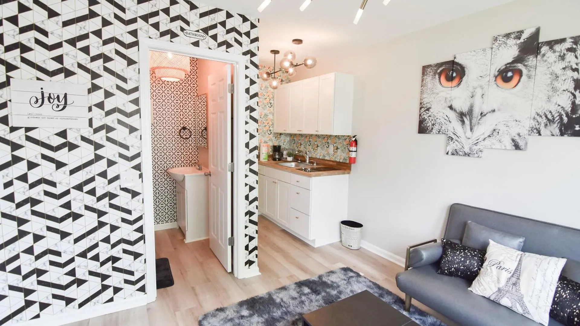 Nyaraló Charlotte Tiny Home Getaway 5 Min To Lake Wylie